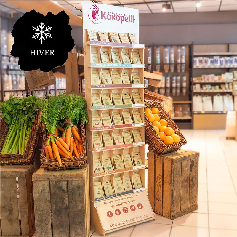 Offres Revendeurs - Présentoir en bois mural avec semences d'hiver Présentoir en bois mural avec semences d'hiver (10 sachets / réf)